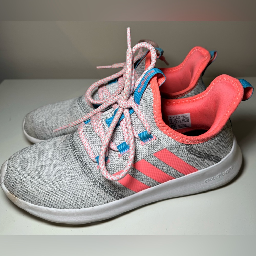 Kids 5 | Adidas | Cloudfoam Sneakers